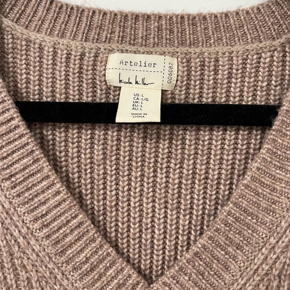 Artelier | Nicole Miller Knit V-neck Sweater Vest Deep Tan Taupe Womens Large - Picture 4 of 7